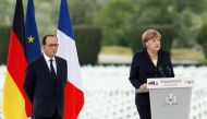 Angela Merkel delivers a speech near Francois Hollande in the Douaumont Ossuary during a centenary of the battle of Verdun in Douaumont, France. 29 May, 2016. (EPA) 