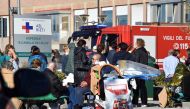 People are evacuated from an hospital following an earthquake in Rieti, Italy, October 30, 2016. REUTERS/Emiliano Grillotti FOR EDITORIAL USE ONLY. NO RESALES. NO ARCHIVES.