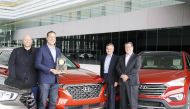 The officials of Hyundai’s Santa Fe with the award.