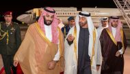 Abu Dhabi Crown Prince Sheikh Mohammed bin Zayed al-Nahyan receives Saudi Crown Prince Mohammed bin Salman Al Saud in UAE, November 22, 2018. Bandar Algaloud/Saudi Royal Court /Reuters