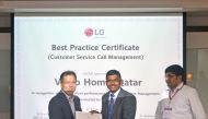 A Jumbo Electronics official receiving the award during the annual LG Middle East & Africa Distributors Service Conference.