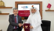 HBKU President Dr. Ahmed M Hasnah and Board Member and Chief Executive Officer of HBJ Foundation Saeed Mathkar Al Hajri at the agreement signing ceremony. 