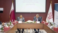 Dr. Ahmed Almaweri, Director of the Excellence Center, on behalf of the DI President, and Dr. Ahmed Al-Faqih, Managing Director of Tamkeen Academy signing the agreement.