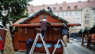 Employees begin to dismantle the closed Christmas market shops at the site of a car-ramming attack on a Christmas market in Magdeburg, eastern Germany, on December 27, 2024. Photo by JENS SCHLUETER / AFP