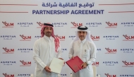 QLM’s CEO, Fahad Mohammed Al Suwaidi and Aspetar’s Acting Director General, Khalid Ali Al Mawlawi during the signing ceremony.