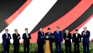 Indonesian President Prabowo Subianto (C), accompanied by former presidents Joko Widodo (4th, R) and Susilo Bambang Yudhoyono (4th, L), attends the launch of Investment Management Agency Daya Anagata Nusantara (Danantara) at Merdeka Palace in Jakarta, Indonesia, Feb. 24, 2025. (Muchlis Jr/Presidential State Press Bureau/Handout via Xinhua)
