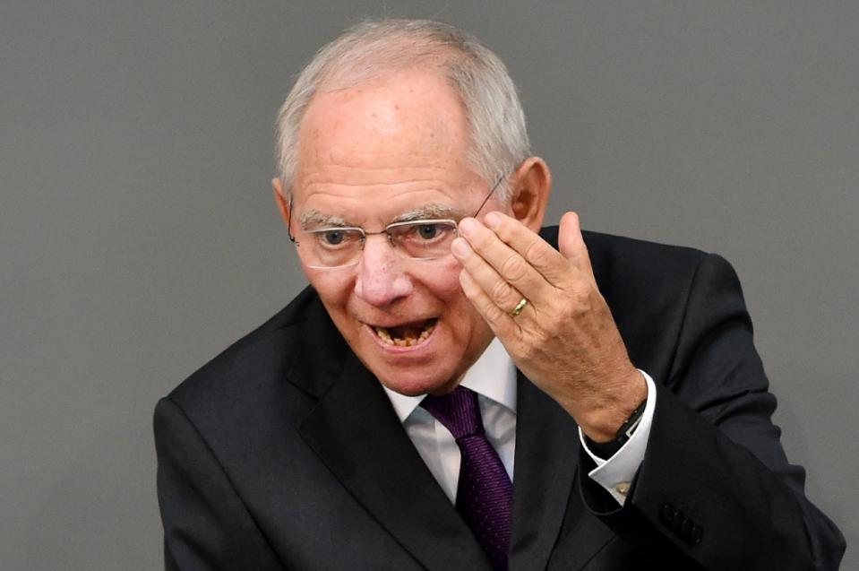 German finance minister Wolfgang Schaeuble delivers a speech in the Bundestag, the German lower house of parliament in Berlin on July 17, 2015. (AFP / John MacDougall) 