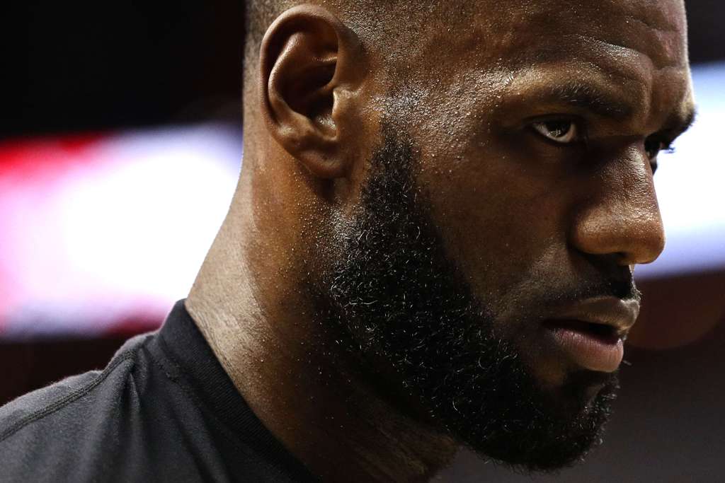 LeBron James #23 of the Cleveland Cavaliers looks on after defeating the Washington Wizards at Verizon Center on November 11, 2016 in Washington, DC. Patrick Smith/AFP
