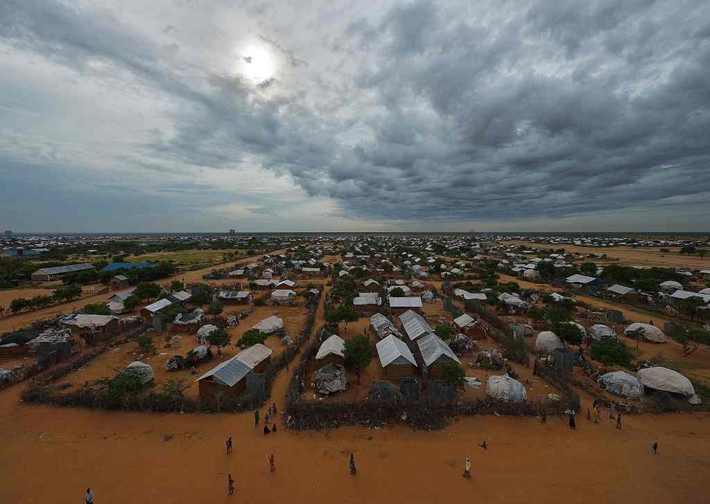 (FILES) This file photo taken on April 28, 2015 shows an aerial view of the part of the eastern sector of the IFO-2 camp in the sprawling Dadaab refugee camp, north of the Kenyan capital Nairobi.  AFP / TONY KARUMBA