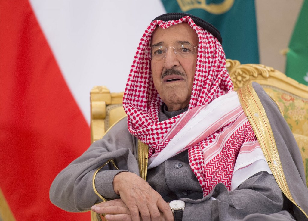 File photo of Emir of Kuwait, Sabah Al-Ahmad Al-Jaber Al-Sabah during a meeting at the Bayan Palace in Kuwait City on December 09, 2016. (Bandar Algaloud / Saudi Arabia's royal council / Handout - Anadolu Agency)