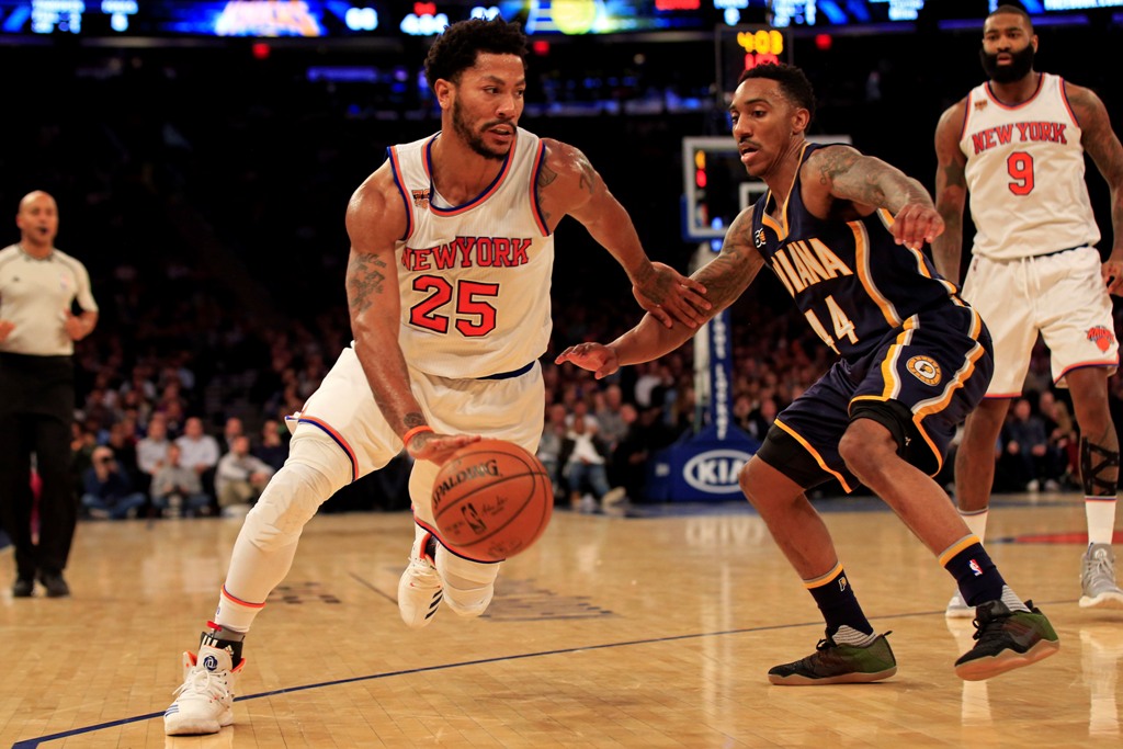 New York Knicks guard Derrick Rose (25) drives to the basket past Indiana Pacers guard Jeff Teague (44) during the second half at Madison Square Garden. Adam Hunger
