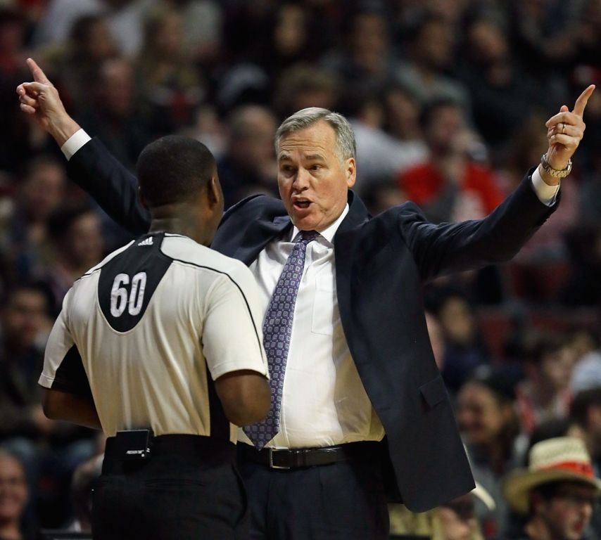 Head coach Mike D'Antoni of the Houston Rockets complains to referee James Williams #60 during a game against the Chicago Bulls at the United Center on March 10, 2017 in Chicago, Illinois. Jonathan Daniel/AFP
