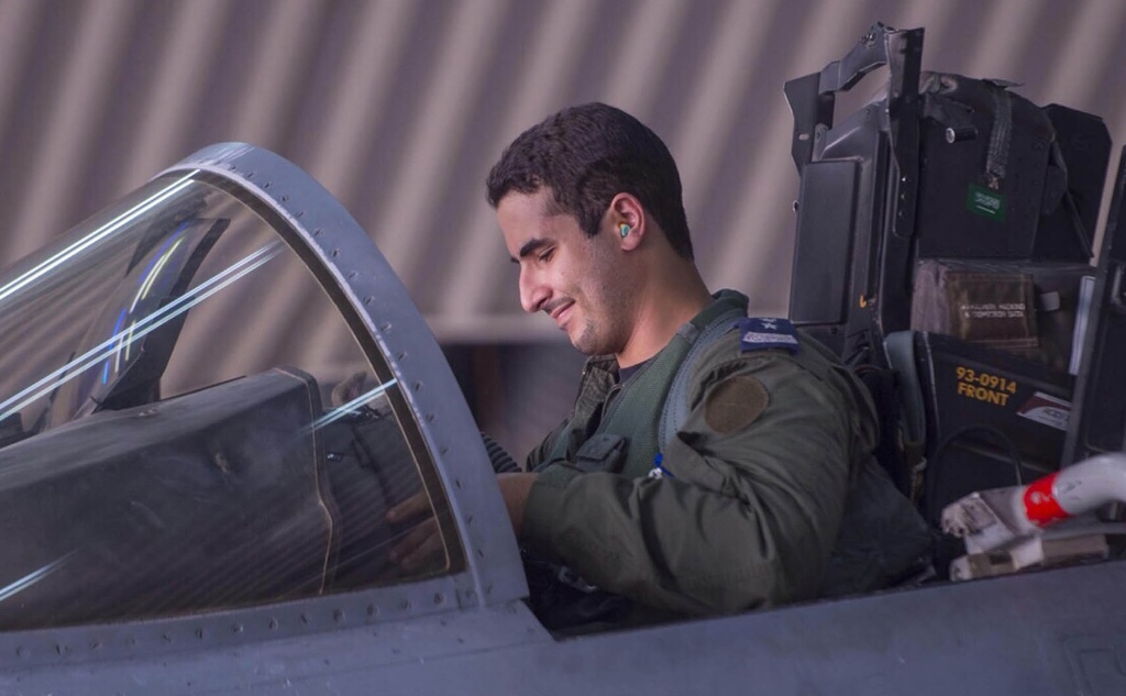 (FILES) This file handout picture released by the official Saudi Press Agency (SPA) on September 24, 2014 shows Saudi Arabian air force pilot, Prince Khaled bin Salman, as he sits in the cockpit of a fighter jet at an undisclosed location, after taking pa