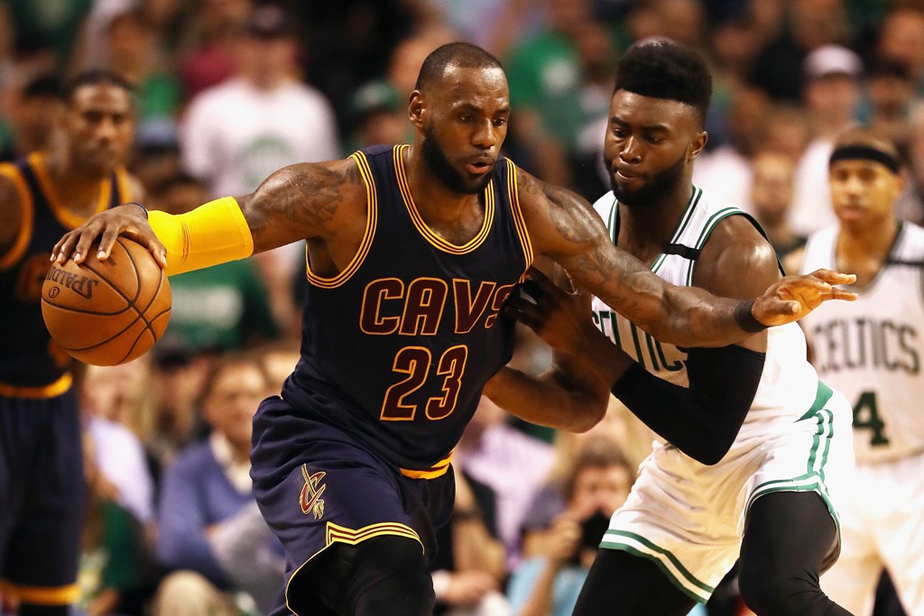 LeBron James #23 of the Cleveland Cavaliers handles the ball in the second half against the Boston Celtics during Game One of the 2017 NBA Eastern Conference Finals at TD Garden on May 17, 2017 in Boston, Massachusetts.   Elsa/AFP
