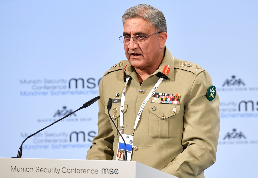 Pakistan's Chief of Army Staff Qamar Javed Bajwa gives his speech on day two of the 54th Munich Security Conference (MSC) in Munich, southern Germany, on February 17, 2018. AFP / THOMAS KIENZLE