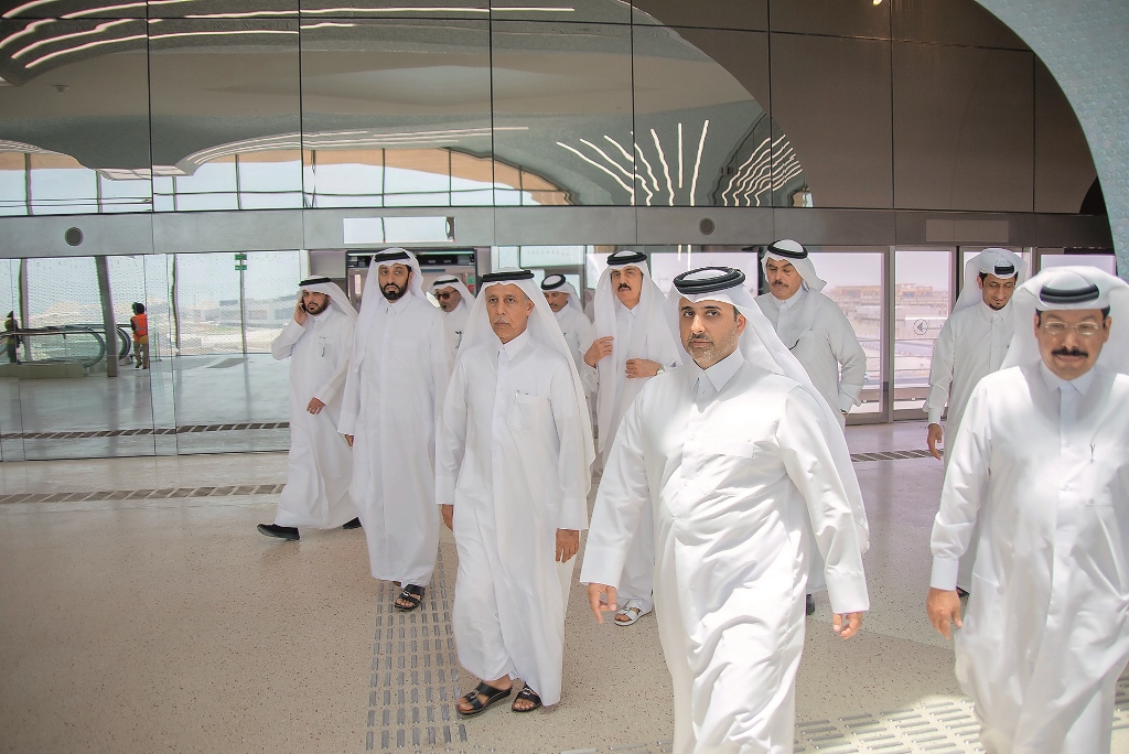 Speaker of the Advisory Council H E Ahmed bin Abdullah bin Zaid Al Mahmoud and Council members during their visit to the Doha Metro yesterday. 