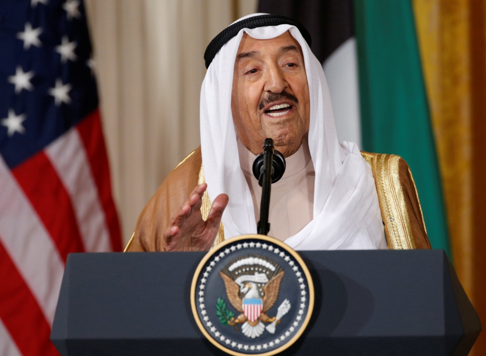  Kuwait's Amir H H Sheikh Sabah Al-Ahmad Al-Jaber Al-Sabah (REUTERS/Kevin Lamarque/File Photo)