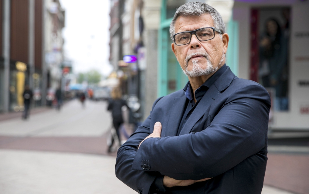 This photo taken on November 5, 2018 shows s portrait of a 69 year old Dutchman Emile Ratelband in the centre of Arnhem, The Netherlands.  AFP / ANP / Roland Heitink 