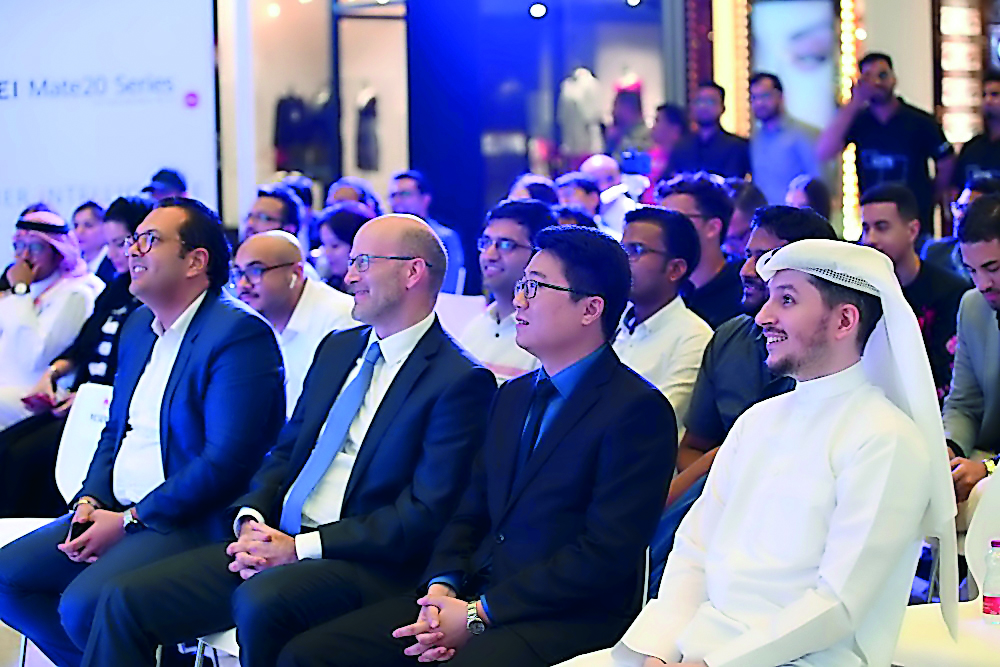 The guests during the launch of the much-anticipated HUAWEI Mate 20 Series to users in Qatar at Doha Festival City yesterday. 