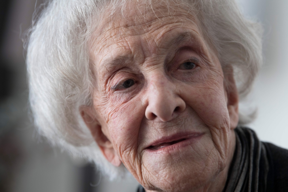 In this file photo taken on September 10, 2018 Uruguayan poet Ida Vitale is pictured during an interview with AFP at her home in Montevideo.  AFP / Pablo Porciuncula Brune