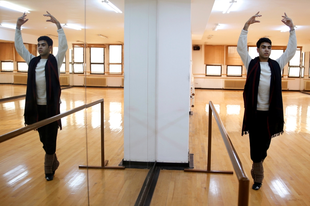 Jordanian ballet dancer Rabee Shrouf, practices in a dance studio in Amman, Jordan, November 29, 2018. Picture taken November 29, 2018. All pics: REUTERS/Muhammad Hamed