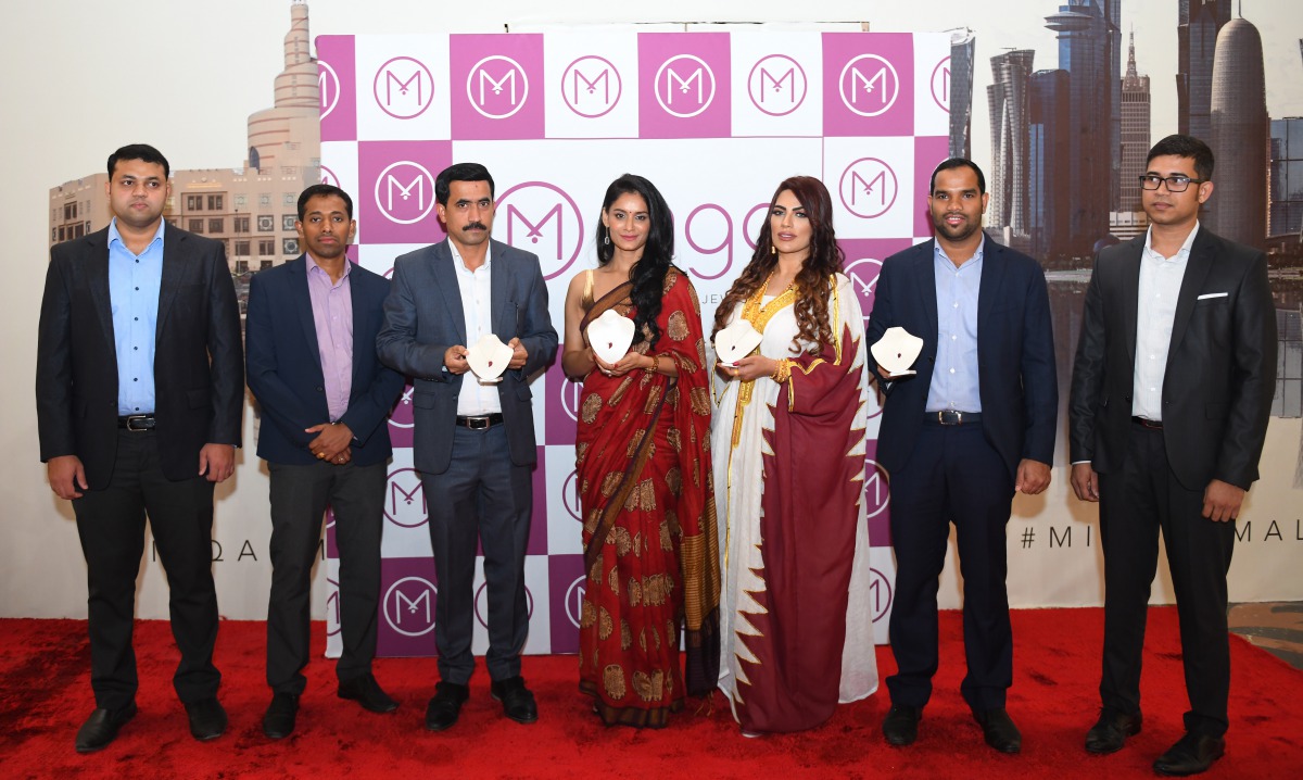 Renowned social media bloggers M. Gazal Shaikh and Zahra Al Anssari jointly unveiled the National Day special pendants of MGD Lifestyle Jewellery (venture of Malabar Gold & Diamonds) in the presence of Santhosh, Regional Head, Malabar Gold & Diamonds; Nou