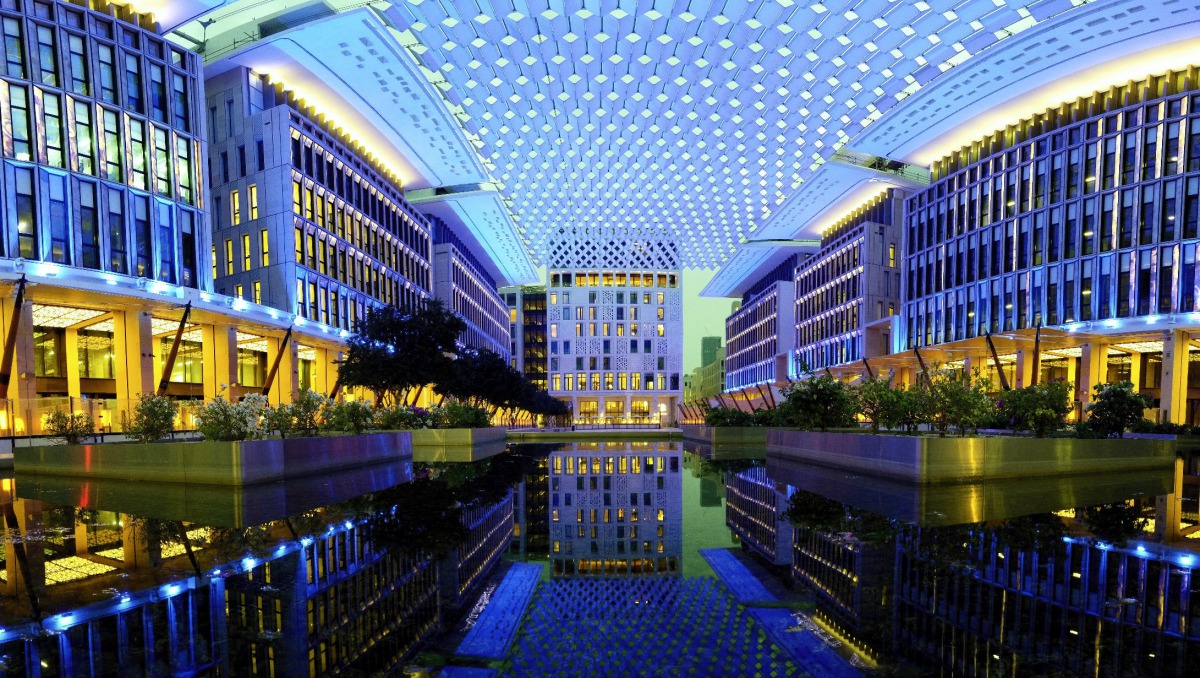 Barahat Square at Msheireb Downtown Doha was lit up in blue yesterday to observe Autism Awareness Day 2019. Pic: Qassim Rahmatullah / The Peninsula 