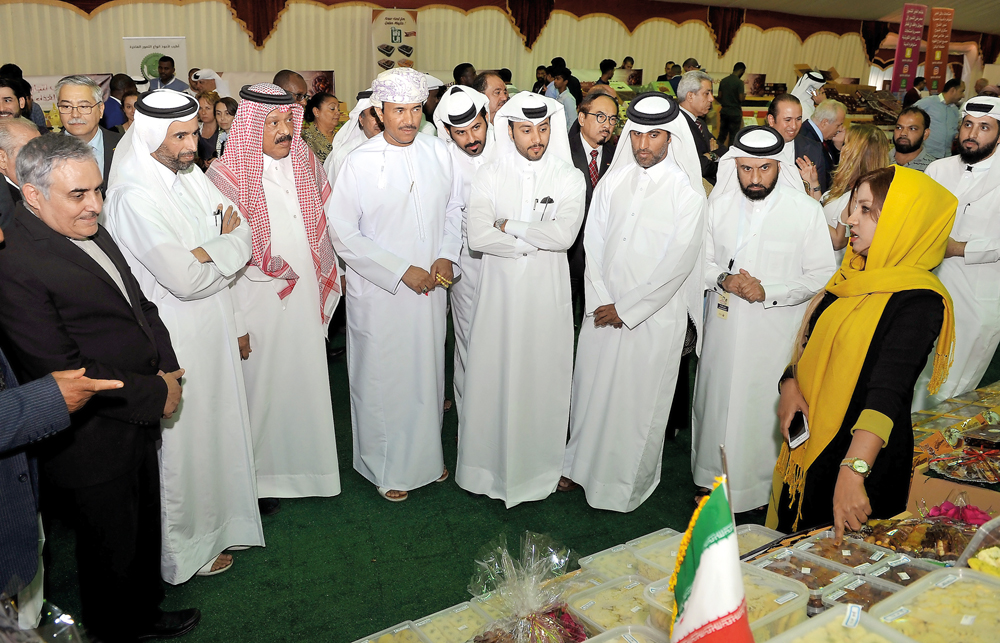 The Assistant Undersecretary of General Affairs at the Ministry of Municipality and Environment, Sheikh Faleh bin Nasser Al Thani, with Executive Director of Global Dryland Alliance, Ambassador Bader Omar Al Dafa, and other officials and guests, touring a