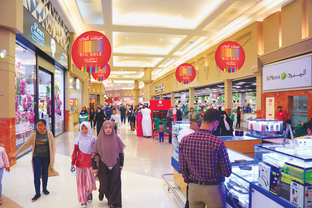 Customers shopping at Hyatt Plaza Mall. The ‘Big Sale Campaign’ runs till October 31.