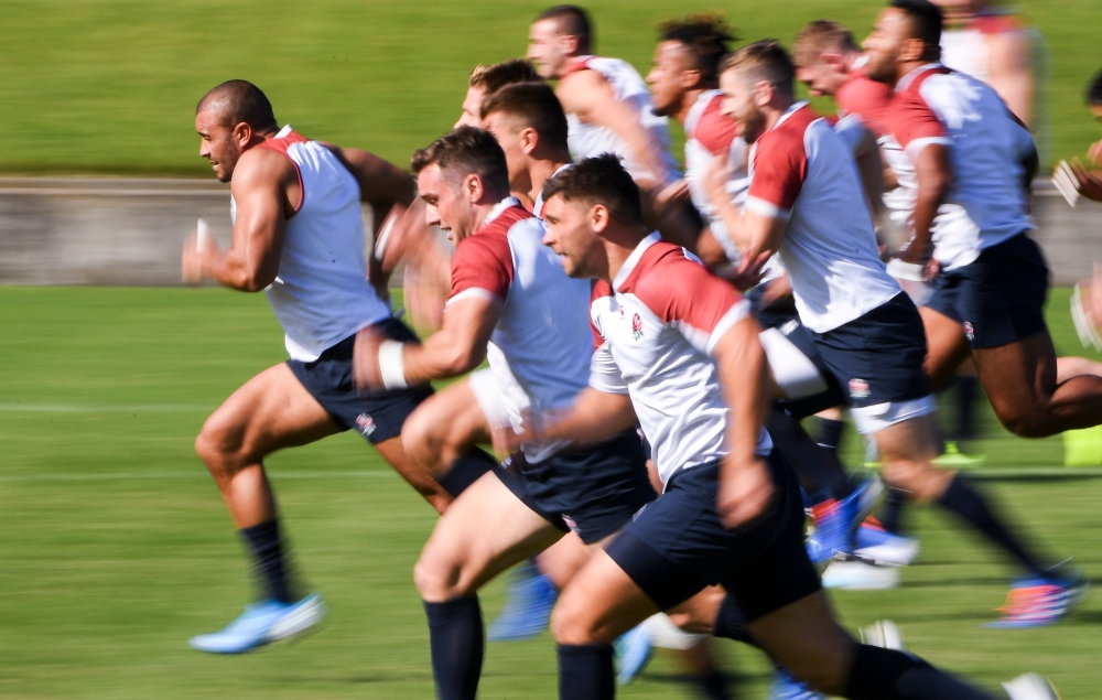 England rugby players take part in a training session during the Japan 2019 Rugby World Cup, in Tokyo on October 9, 2019. / AFP / William WEST