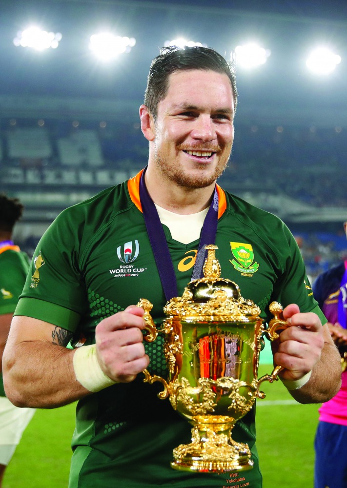 South Africa’s Francois Louw celebrates with the Webb Ellis trophy after winning the World Cup Final in this November 2, 2019 file photo. Reuters/Matthew Childs