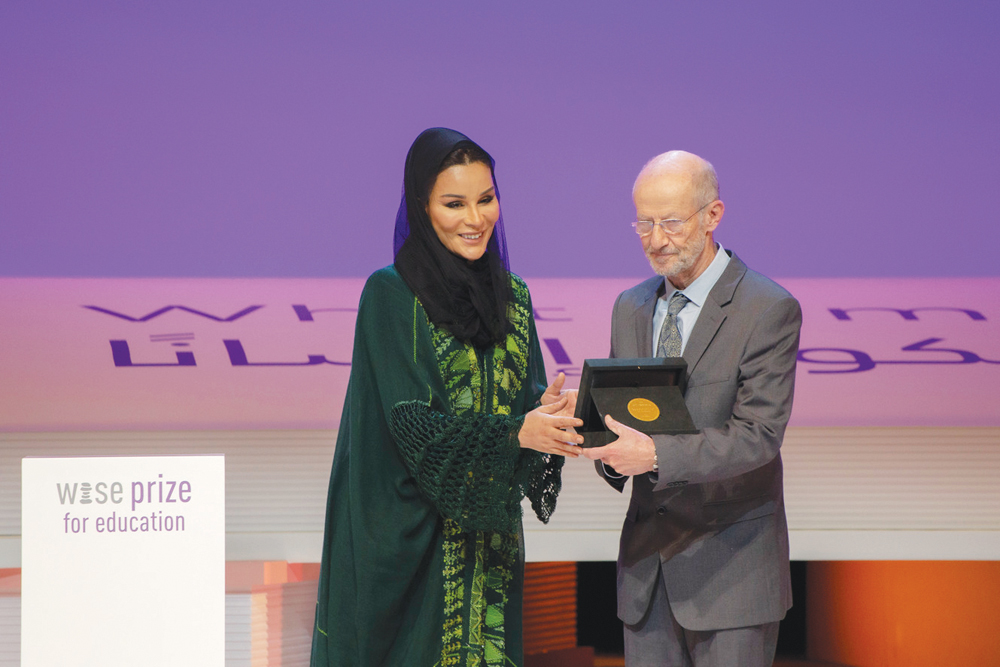 H H Sheikha Moza bint Nasser, Chairperson of Qatar Foundation, awarding the 2019 WISE Prize for Education to Larry Rosenstock, CEO of High Tech High. Pic: Aisha Al Musallam