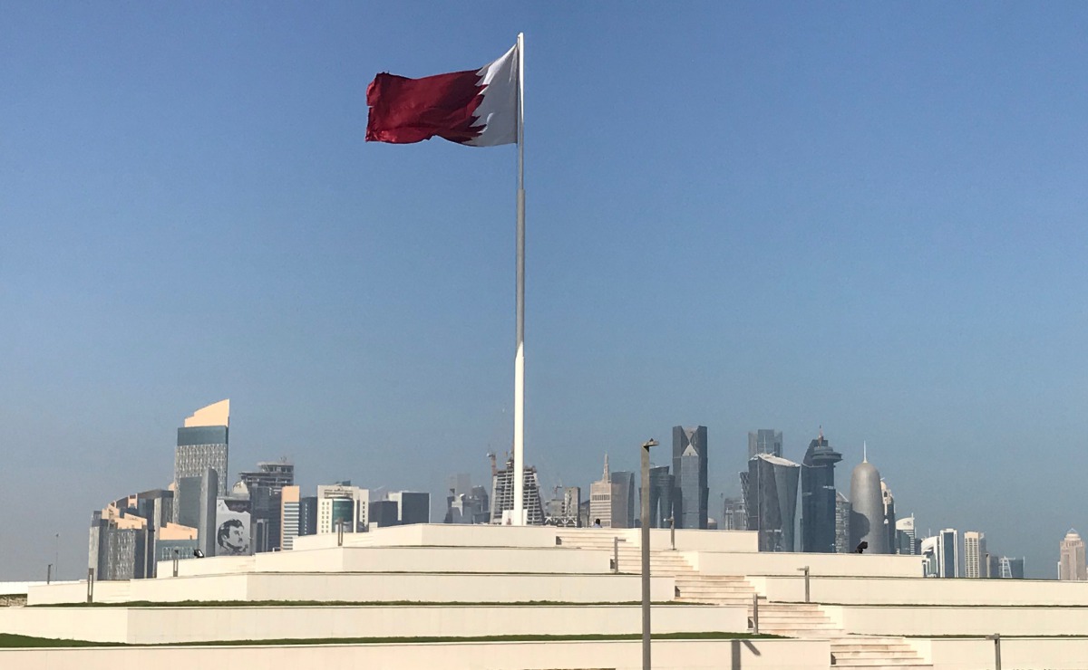 Qatar flag on Corniche (Photo: Reuters)