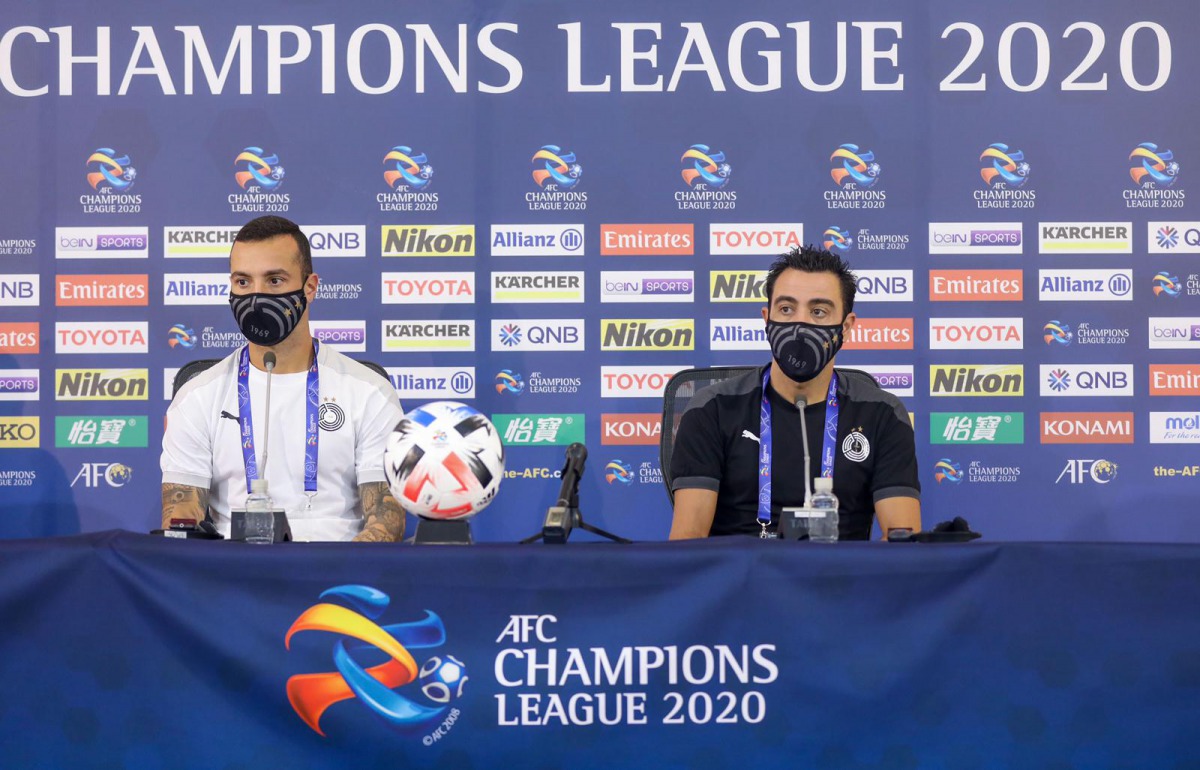 Al Sadd head coach Xavi Hernandez (right) and Al Sadd midfielder Guillerme Torres attend a pre-match press conference, yesterday. 