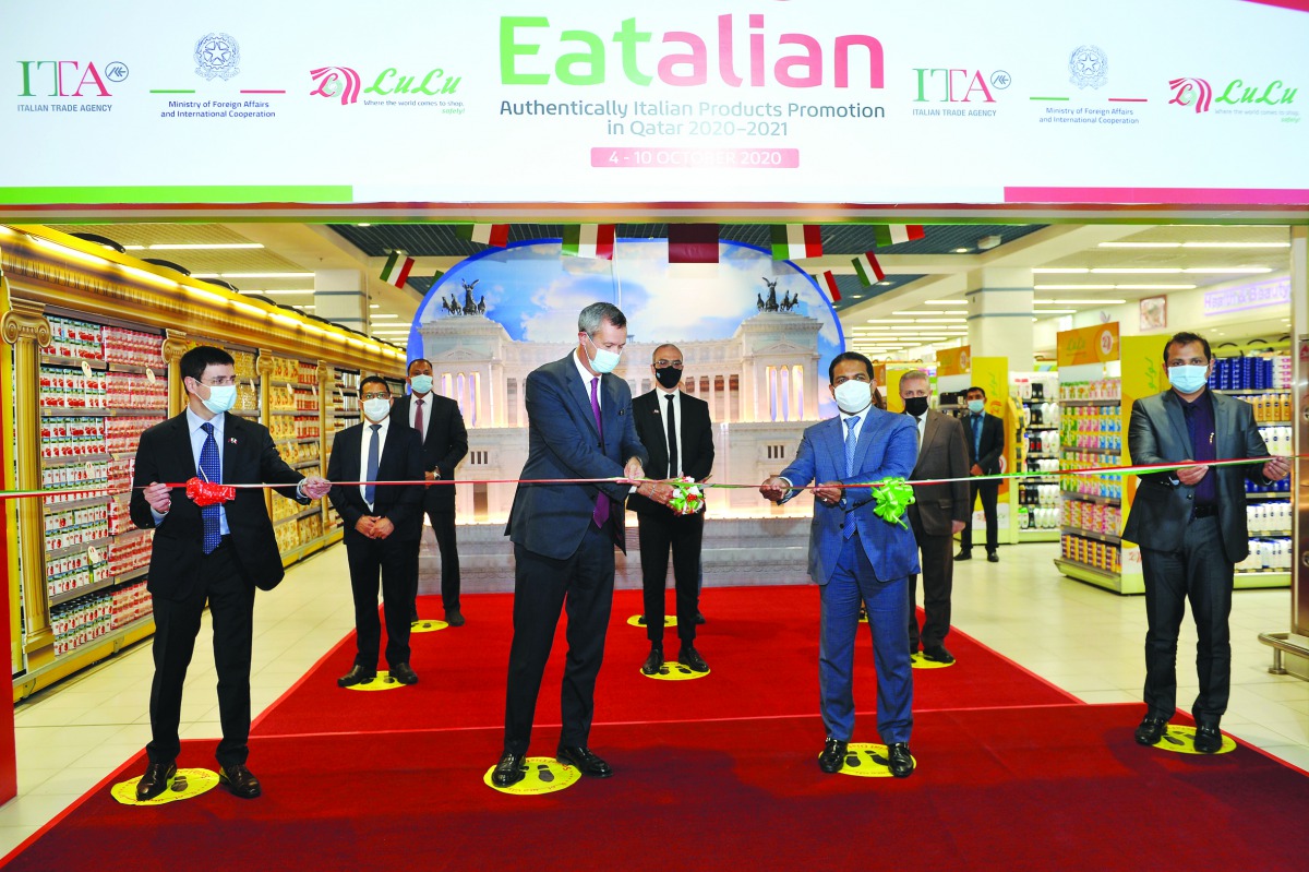 Ambassador of Italy to Qatar, H E Alessandro Prunas (second left), inaugurating the ‘Let’s Eatalian’, a food festival featuring Italian products at the Al Messila branch of Lulu Hypermarket. Dr. Mohamed Althaf (second right), Director of Lulu Group Intern