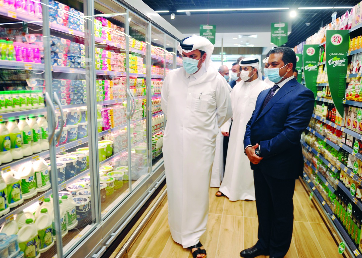 Group Chairman of Power International Holding (PIH), Moutaz Al Khayyat (left), and Director of Lulu Hypermarkets, Dr. Mohamed Althaf, touring the supermarket after the inauguration of Lulu Express at The e18hteen Tower, Lusail City, yesterday.