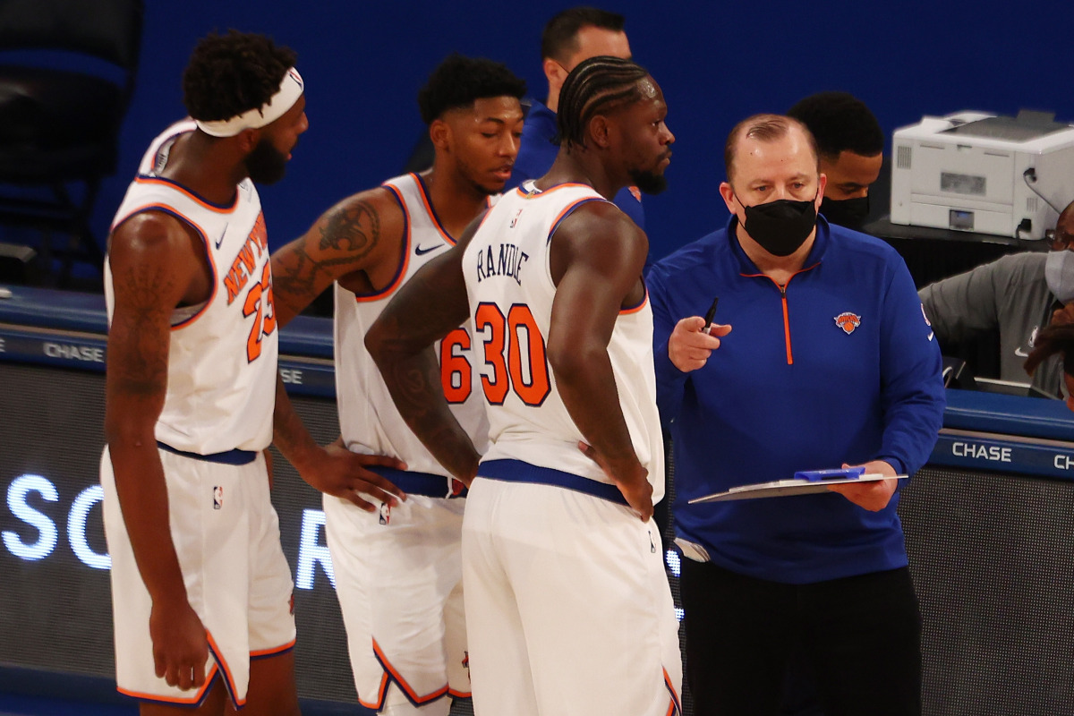 Feb 7, 2021; New York, New York, USA; Head coach Tom Thibodeau of the New York Knicks speaks with Julius Randle #30 during the game against the Miami Heat at Madison Square Garden on February 07, 2021 in New York City. Mandatory Credit: Mike Stobe/Pool Ph