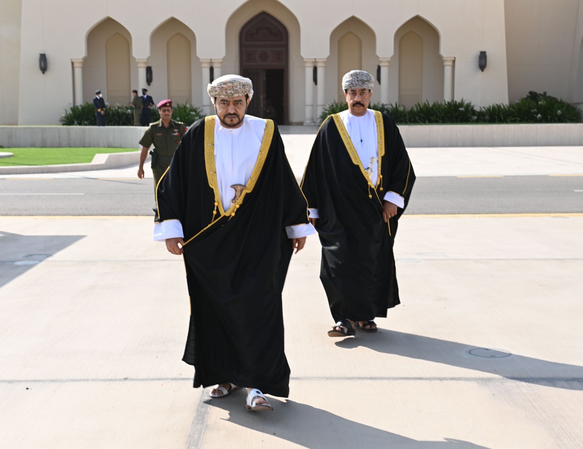 HH Fatik bin Fahr Al Said, the Special Envoy of the Sultan of Oman HM Haitham bin Tarik leaving Oman on his way to Doha. Pic: Twitter / Oman News Agency 