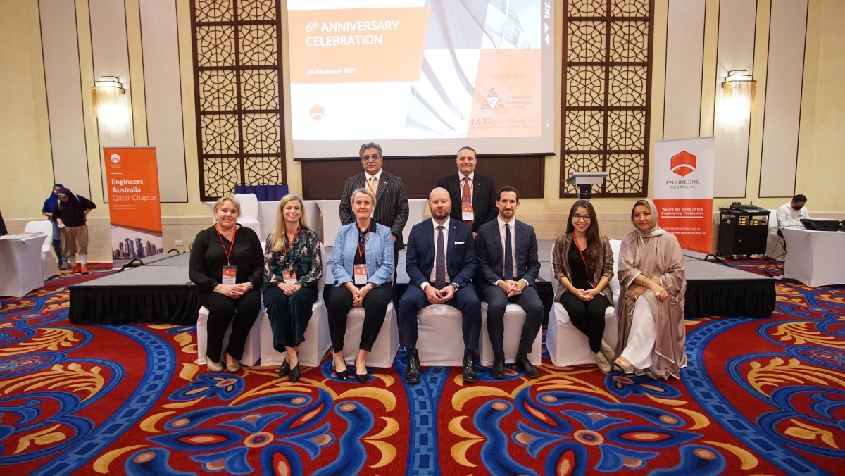 Sitting from left to right : Keira Shillinglaw (ANZIQ), Rochelle Copeland (ANZIQ), Master of Ceremony Chelsea Bosenberg, Australian Ambassador HE Jonathan Muir, Australian Head of Mission HE Lachlan Mcleod, Yara Solenthaler and Alessandra Falco, Safeer International School.
Standing left to right : Asif Rahmany Deputy President EAQC and Tamer Naguib, President EAQC