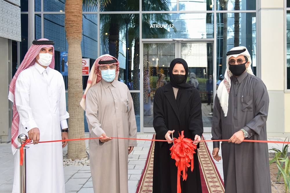 Minister of Education and Higher Education H E Buthaina bint Ali Al Jabr Al Nuaimi inaugurating CNA-Q’s new atrium, a space dedicated to the students’ extra-curricular activities.  
