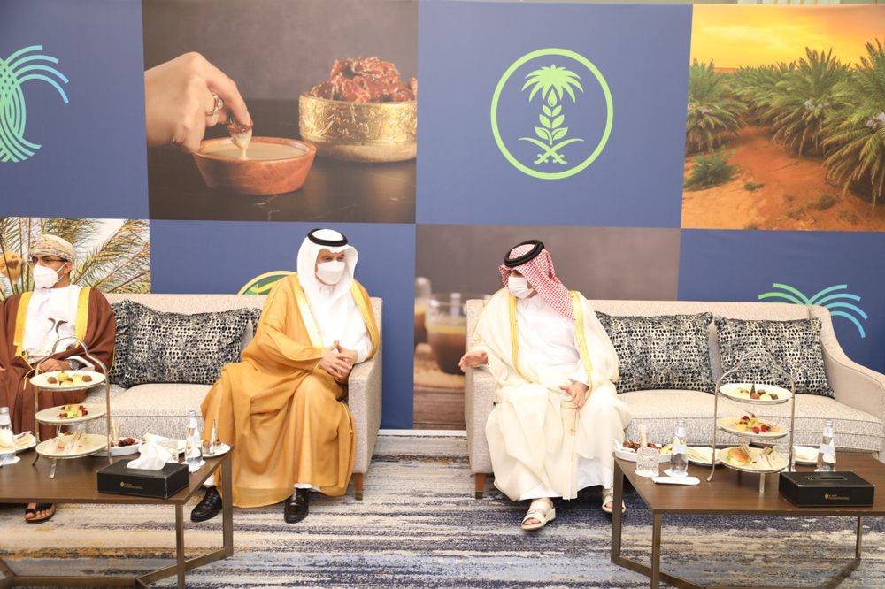 Minister of Municipality H E Dr. Abdullah bin Abdulaziz bin Turki Al Subaie during the ministerial meeting of the International Council of Dates, being held in Al Ahsa governorate of Saudi Arabia, yesterday.
