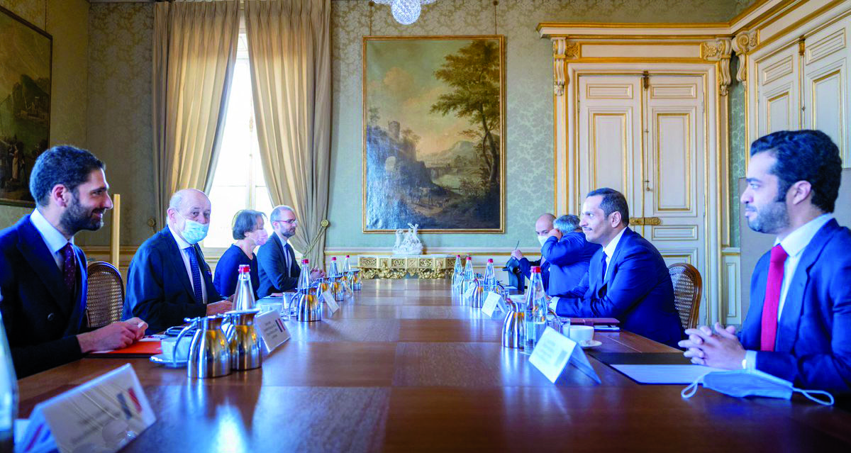 Deputy Prime Minister and Minister of Foreign Affairs H E Sheikh Mohammed bin Abdulrahman Al Thani holding meeting with Minister for Europe and Foreign Affairs of the French Republic, H E Jean-Yves Le Drian, in Paris, yesterday.
