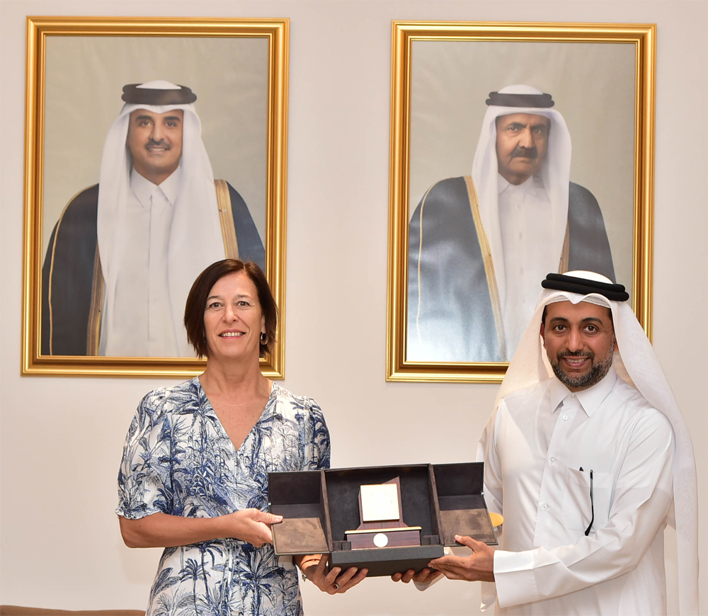 Qatar University President Dr. Hassan Al Derham and UBS President Dr. Virginie Dupont, after signing the agreement. 
