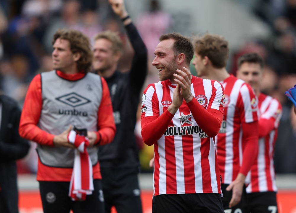 Brentford's Christian Eriksen applauds fans after the match REUTERS/Ian Walton