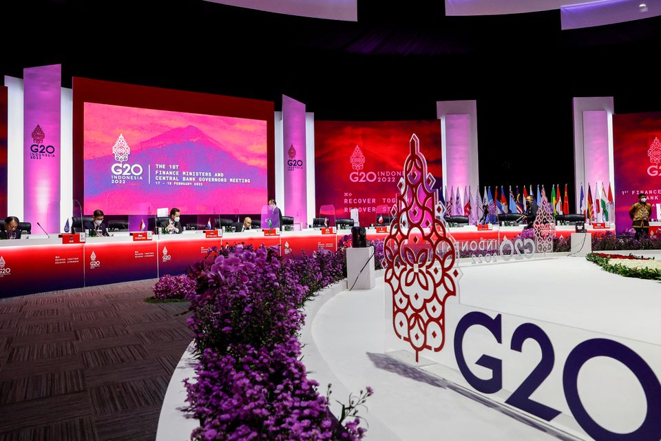  Head of delegates prepare for a meeting on the last day of the G20 finance ministers and central bank governors meeting in Jakarta, Indonesia, February 18, 2022. Mast Irham / Pool via REUTERS
