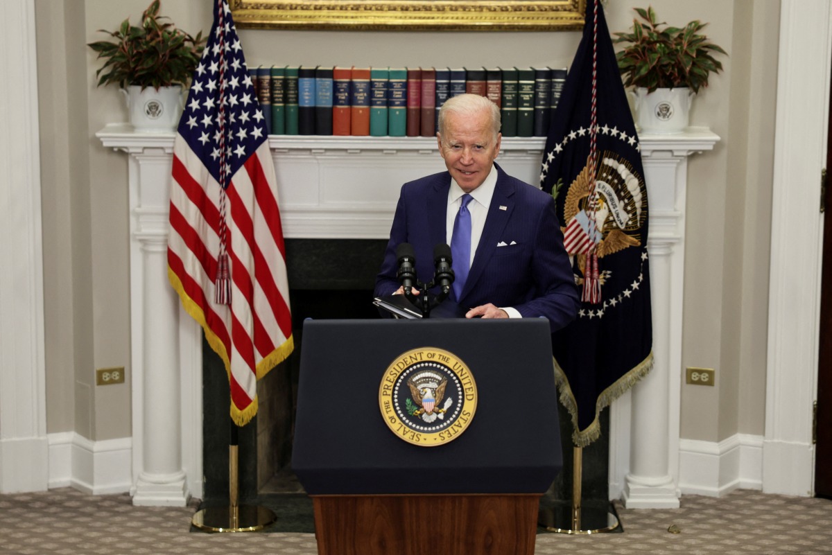 U.S. President Joe Biden in the Roosevelt Room at the White House in Washington, U.S., April 28, 2022. REUTERS/Evelyn Hockstein
