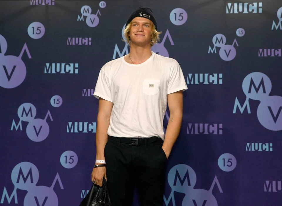 Australian pop singer Cody Simpson poses backstage at the MuchMusic Video Awards (MMVAs) in Toronto, June 21, 2015. REUTERS/Mark Blinch

