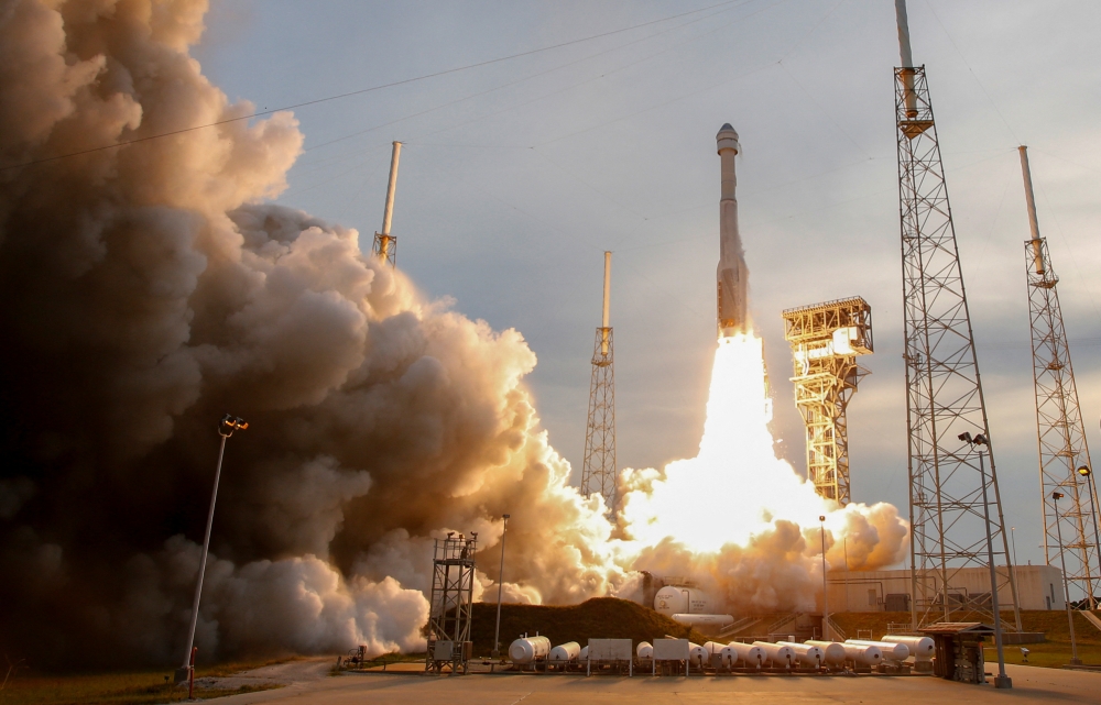 Boeing's CST-100 Starliner capsule launches aboard a United Launch Alliance Atlas 5 rocket on a second un-crewed test flight to the International Space Station, at Cape Canaveral, Florida, U.S. May 19, 2022. Reuters/Steve Nesius