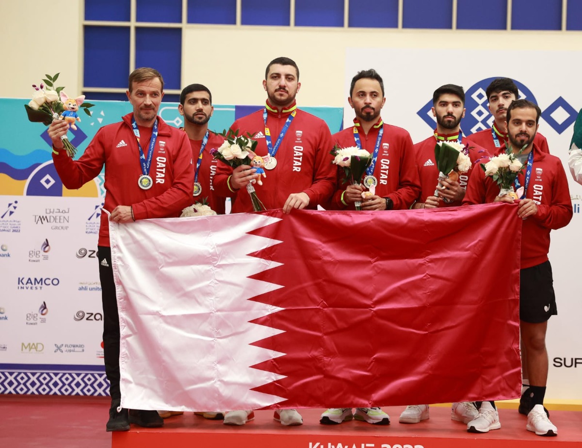 Qatari table tennis team poses for a group photo after winning silver medal at the GCC Games in Kuwait yesterday.