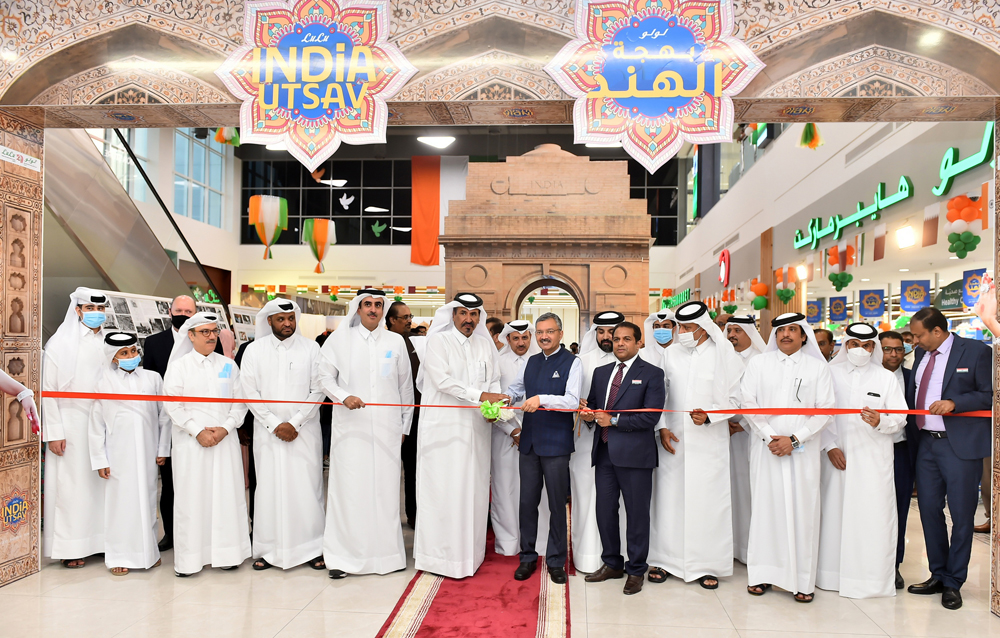 Ambassador of India to Qatar H E Dr. Deepak Mittal; Qatar Chamber First Vice-Chairman, Mohamed bin Ahmed bin Twar Al Kuwari and Director of Lulu Group International Dr. Mohamed Althaf with other officials inaugurating the festival at Lulu Hypermarket, Ain Khaled branch, yesterday. Pic: Abdul Basit